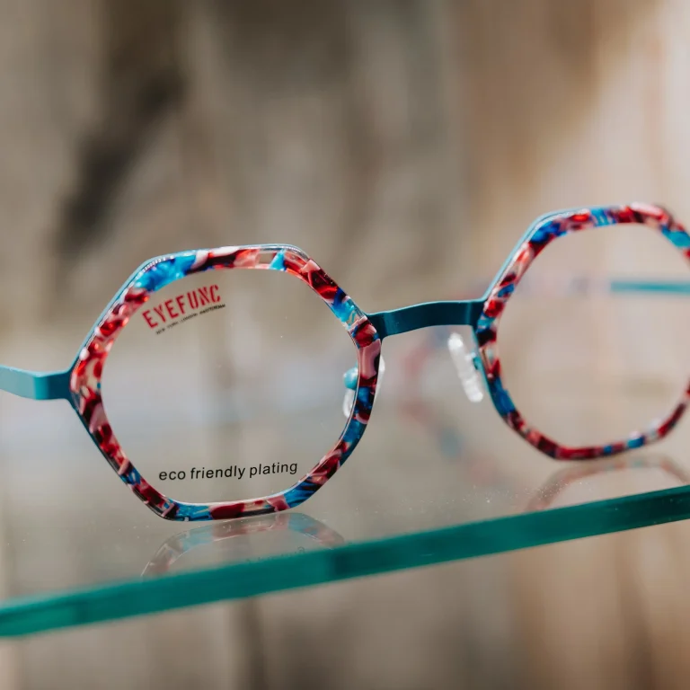 Instagram post from gcl_optometristas. This post is in position 2.