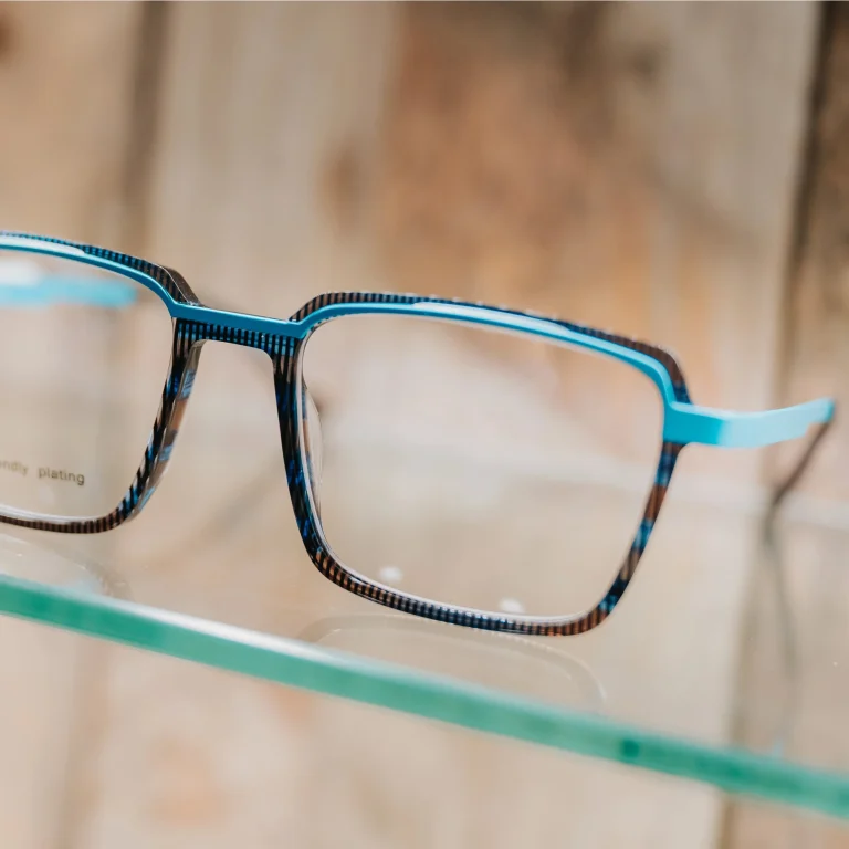 Instagram post from gcl_optometristas. This post is in position 5.