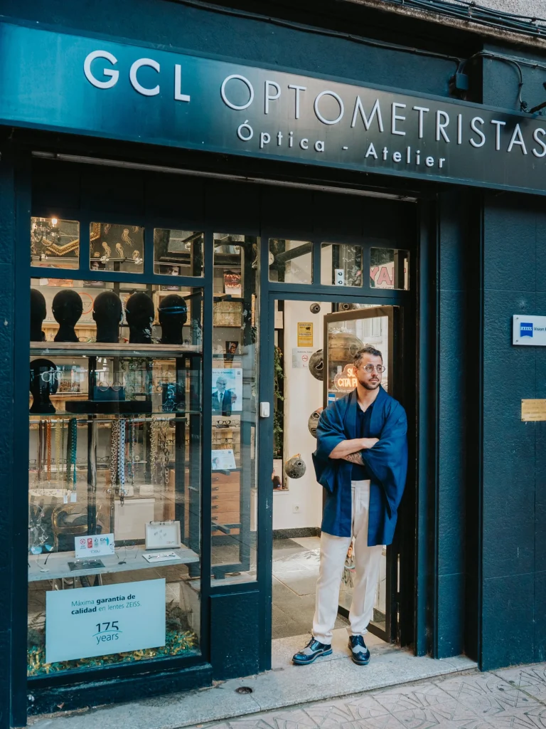 Instagram post from gcl_optometristas. This post is in position 4.