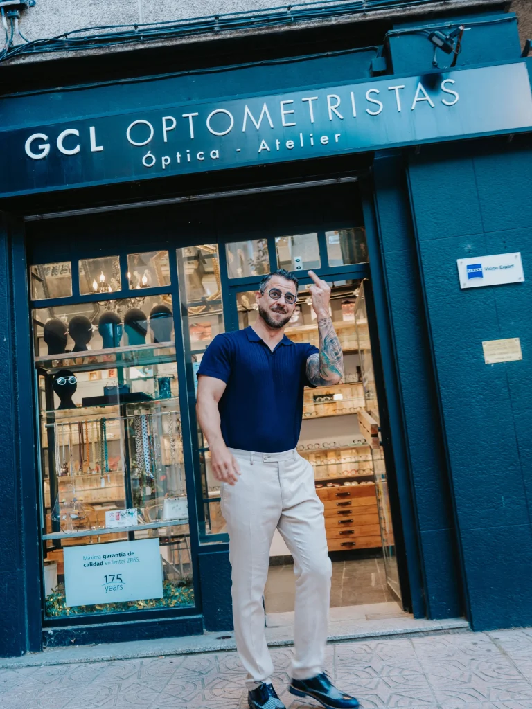 Instagram post from gcl_optometristas. This post is in position 5.