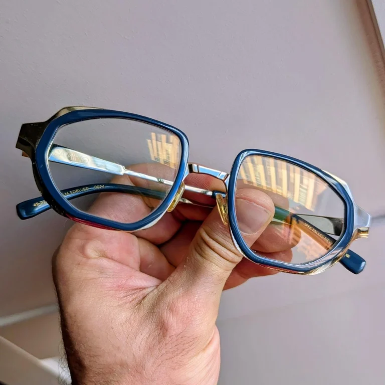 Instagram post from gcl_optometristas. This post is in position 1.
