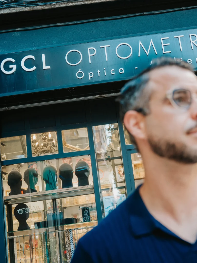 Instagram post from gcl_optometristas. This post is in position 3.
